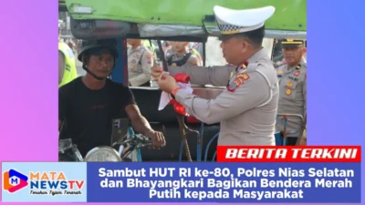 Sambut HUT RI ke-80, Polres Nias Selatan dan Bhayangkari Bagikan Bendera Merah Putih kepada Masyarakat