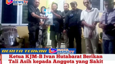 Ketua KJM-B Ivan Hutabarat Berikan Tali Asih kepada Anggota yang Sakit