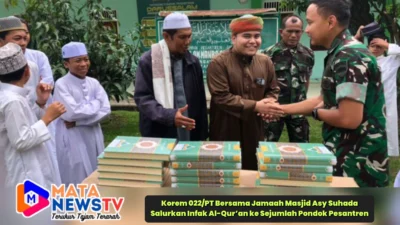 Korem 022/PT Bersama Jamaah Masjid Asy Suhada Salurkan Infak Al-Qur’an ke Sejumlah Pondok Pesantren