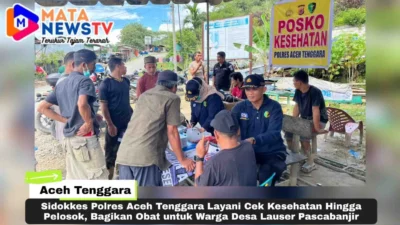 Sidokkes Polres Aceh Tenggara Layani Cek Kesehatan Hingga Pelosok, Bagikan Obat untuk Warga Desa Lauser Pascabanjir