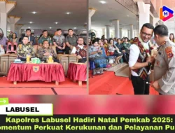 Kapolres Labusel Hadiri Natal Pemkab 2025: Momentum Perkuat Kerukunan dan Pelayanan Publik