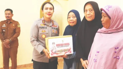 Kapolres Karimun Bangun Sumur Bor Gratis untuk Warga Kundur, Air Bersih Mulai Didistribusikan