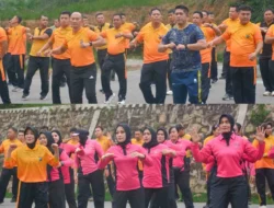 Sambut HKGB ke-74, Kapolres Labusel Ajak Personel dan Bhayangkari Jaga Kebugaran dan Kekompakan