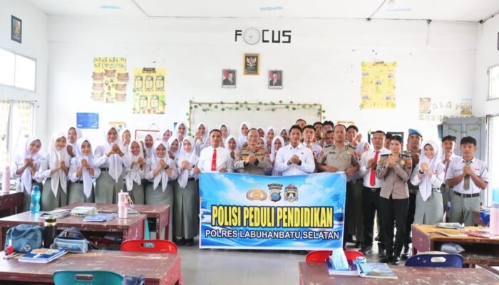 Wakapolres Labusel Ajak Siswa SMAN 1 Kotapinang Jauhi Narkoba dan Tawuran
