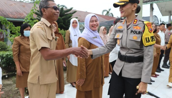 Kapolres Sergai Jadi Pembina Upacara di SMAN 1 Sei Rampah, Ajak Pelajar Berani Tolak Narkoba dan Bullying