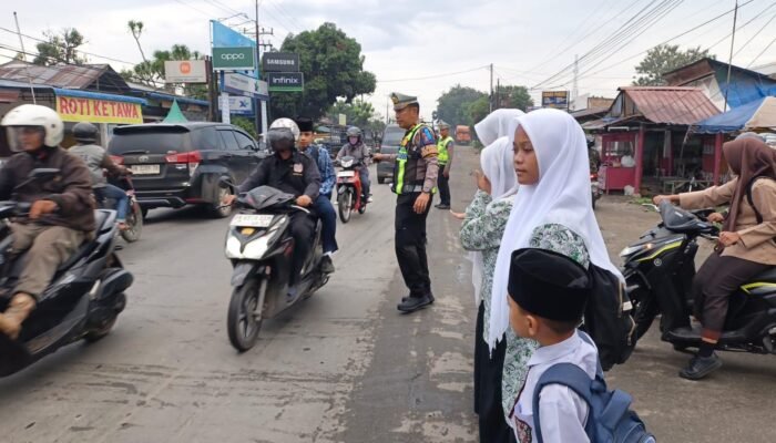 Kapolres Sergai Pimpin Kampanye Keselamatan Ops Patuh Toba 2026, Pengemudi ODOL Diberi Edukasi