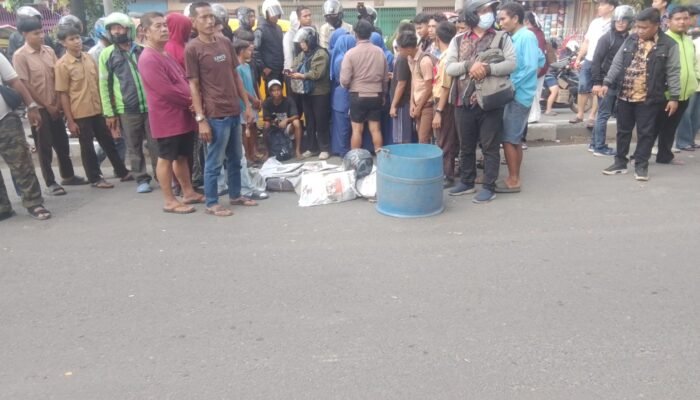 Pengendara Motor Tewas Terlindas Truk Kontainer di Jalan KL Yos Sudarso Medan